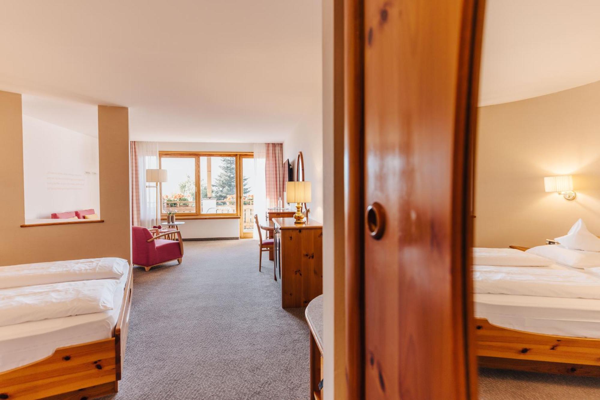 Hotel Hohenwart Schenna Eksteriør billede